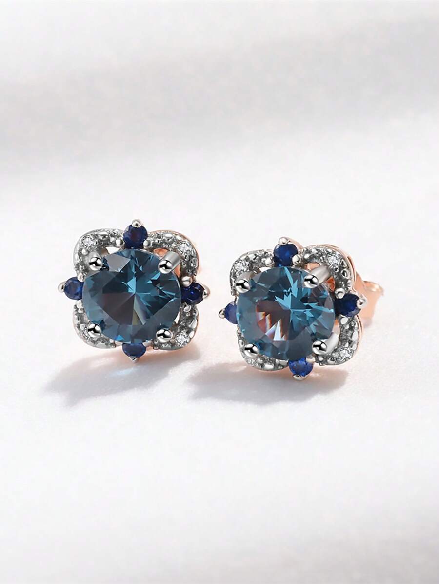 Luma Blue Crystal Stud Earrings