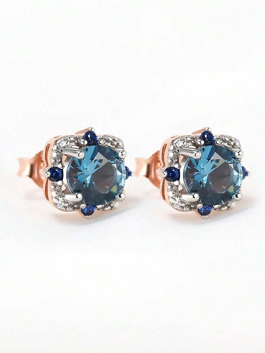 Luma Blue Crystal Stud Earrings