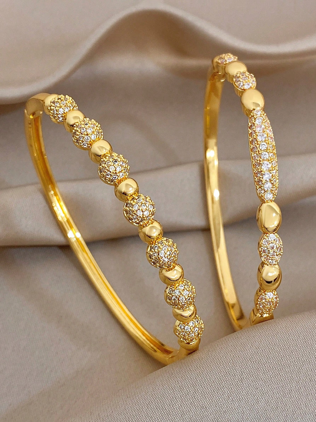 18K Gold-Plated Cubic Zirconia Bangle Set – Luxury Minimalist Bracelet Duo