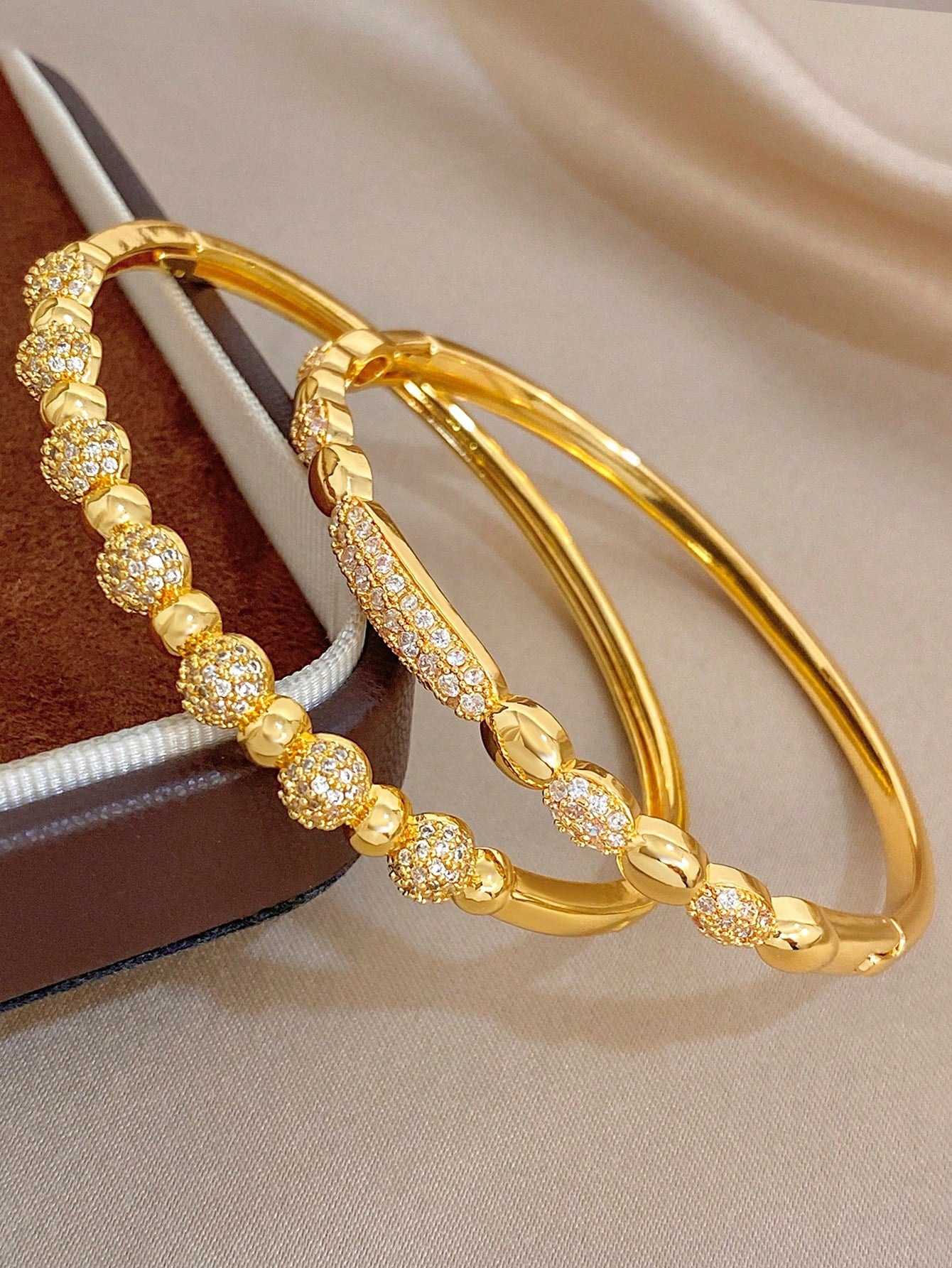18K Gold-Plated Cubic Zirconia Bangle Set – Luxury Minimalist Bracelet Duo