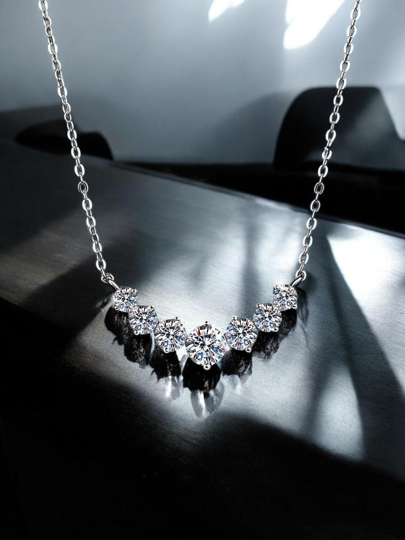 925 Sterling Silver Moissanite Smile Necklace – Luxury Minimalist Pendant